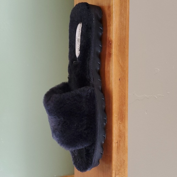 Chinese Laundry slippers - Picture 7 of 8